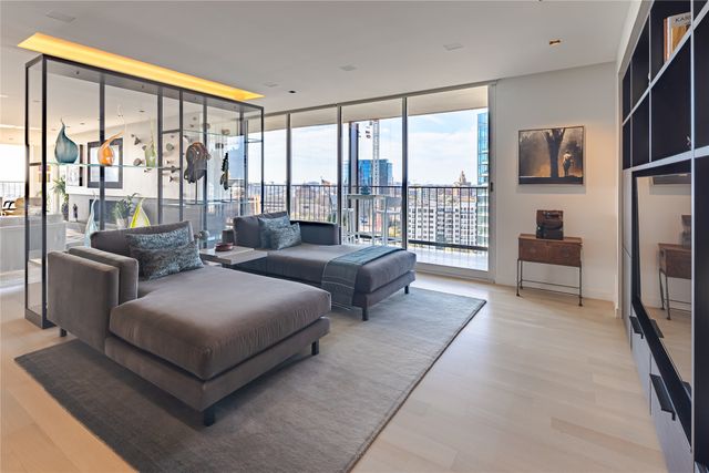 3310 Fairmount Street P3A, Dallas, TX 75201