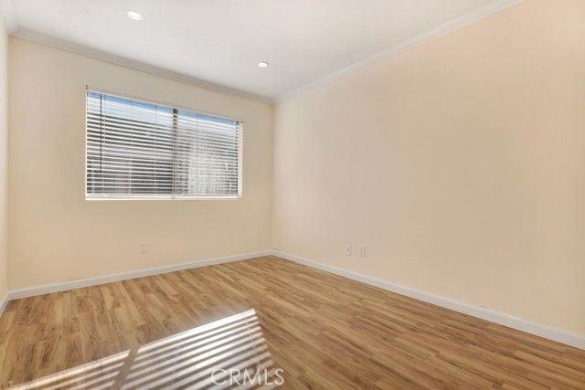 8958 Burnet Avenue E6, North Hills (los Angeles), CA 91343