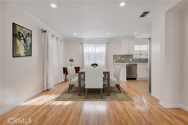 8958 Burnet Avenue E6, North Hills (los Angeles), CA 91343