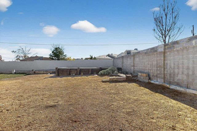 10617 Pastime Avenue NW, Albuquerque, NM 87114