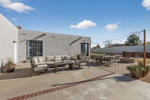 10617 Pastime Avenue NW, Albuquerque, NM 87114