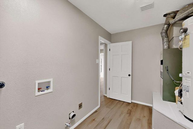 10617 Pastime Avenue NW, Albuquerque, NM 87114