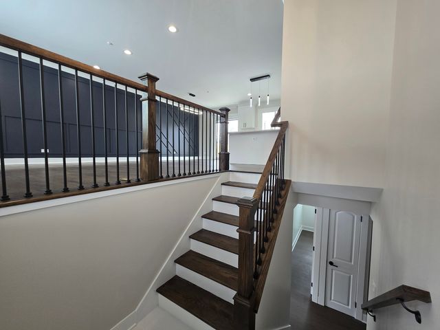 1570 Jefferson Road, Hoffman Estates, IL 60169