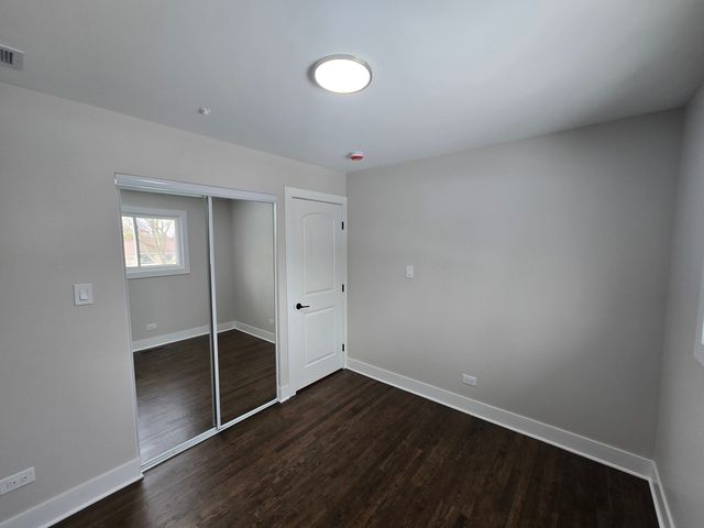 1570 Jefferson Road, Hoffman Estates, IL 60169