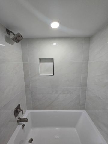 1570 Jefferson Road, Hoffman Estates, IL 60169