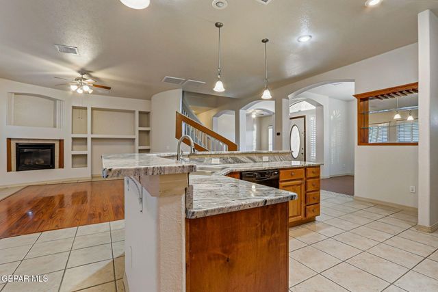 13579 EMERALD FALLS Drive, Horizon City, TX 79928