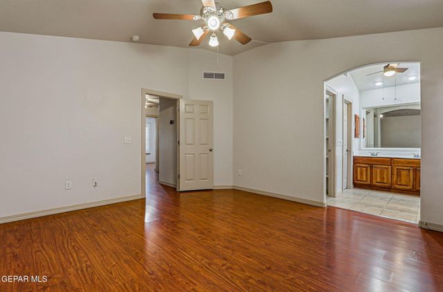 13579 EMERALD FALLS Drive, Horizon City, TX 79928