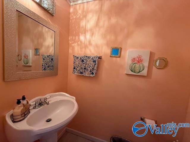 190 College Road, Dutton, AL 35744