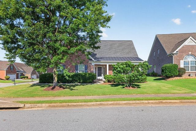 1237 Laurelwood Lane, Lawrenceville, GA 30045