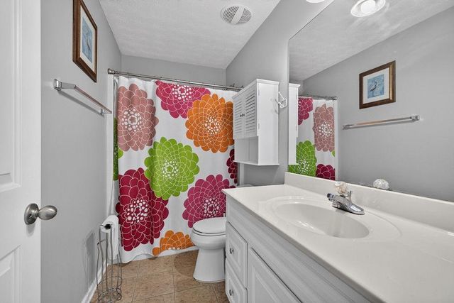 1237 Laurelwood Lane, Lawrenceville, GA 30045