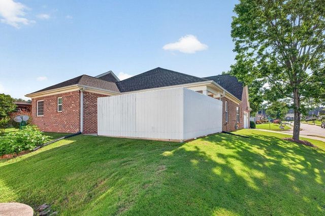1237 Laurelwood Lane, Lawrenceville, GA 30045