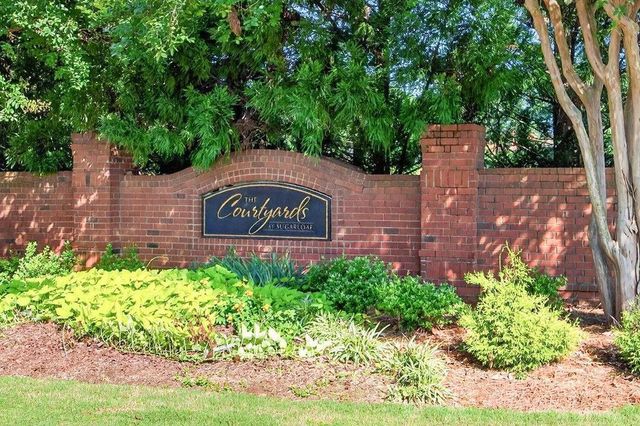 1237 Laurelwood Lane, Lawrenceville, GA 30045