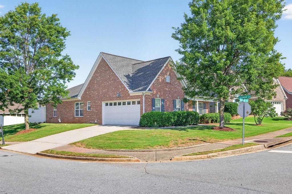 1237 Laurelwood Lane, Lawrenceville, GA 30045
