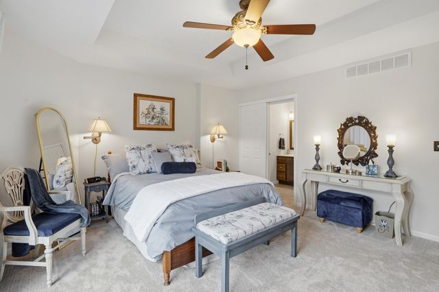 2907 LAKE TOWN DR, Columbia, MO 65203