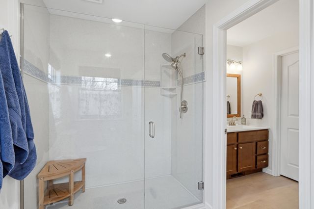 2907 LAKE TOWN DR, Columbia, MO 65203