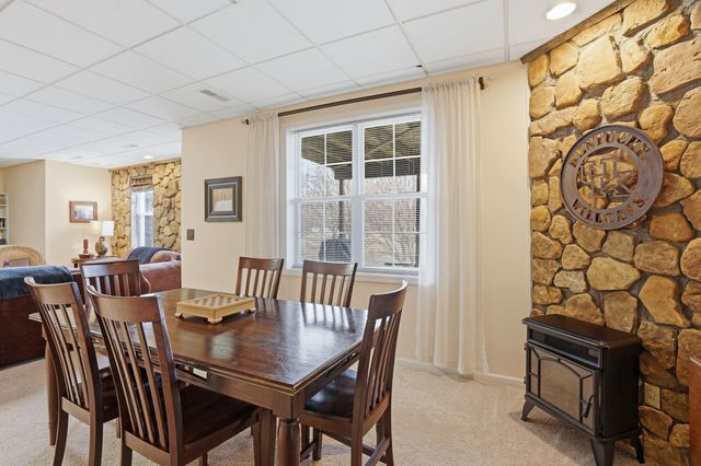 2907 LAKE TOWN DR, Columbia, MO 65203