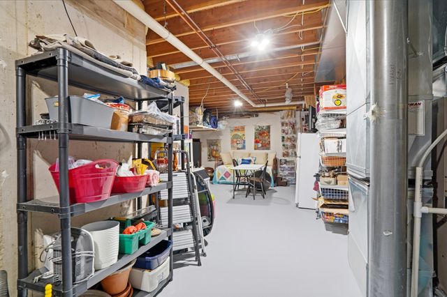 2907 LAKE TOWN DR, Columbia, MO 65203