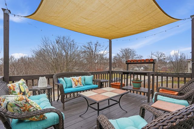 2907 LAKE TOWN DR, Columbia, MO 65203