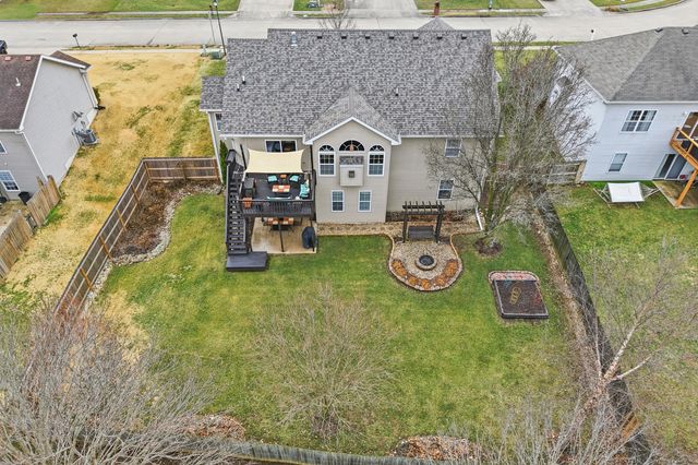 2907 LAKE TOWN DR, Columbia, MO 65203