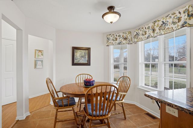 2907 LAKE TOWN DR, Columbia, MO 65203