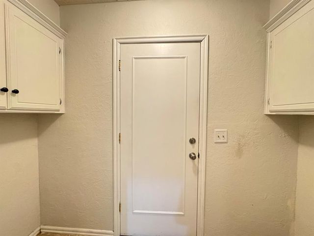 905 Rambling Oaks Drive, Norman, OK 73072