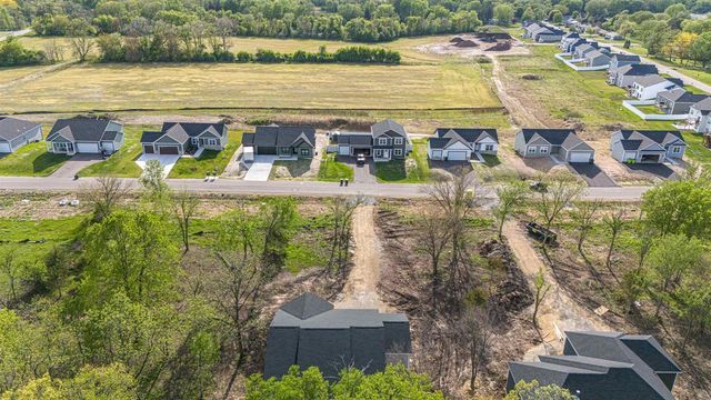 2355 Pow Wow Trail, Beloit, WI 53511