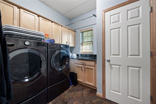 1721 12th Avenue, Coralville, IA 52241