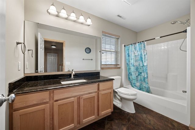 1721 12th Avenue, Coralville, IA 52241