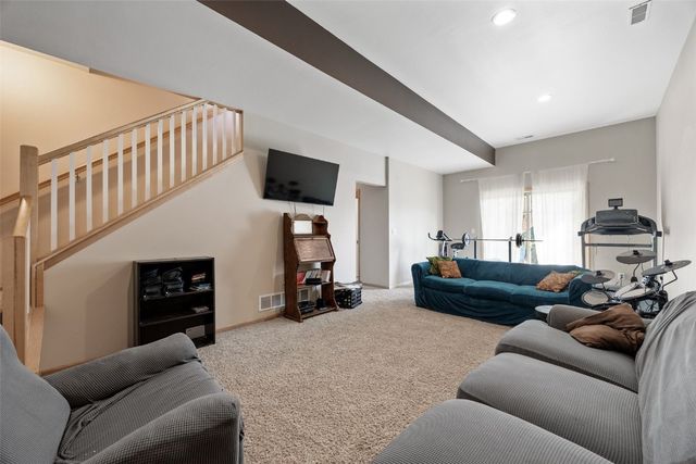 1721 12th Avenue, Coralville, IA 52241