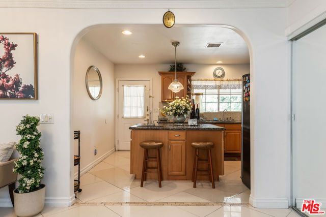 7511 Corbin Avenue, Los Angeles, CA 91306