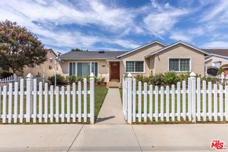 7511 Corbin Avenue, Los Angeles, CA 91306