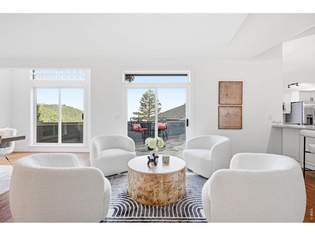 208 Seven Hills Dr, Boulder, CO 80302