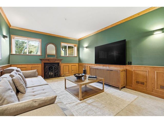 208 Seven Hills Dr, Boulder, CO 80302