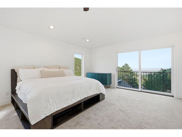 208 Seven Hills Dr, Boulder, CO 80302