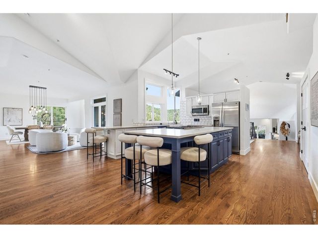 208 Seven Hills Dr, Boulder, CO 80302
