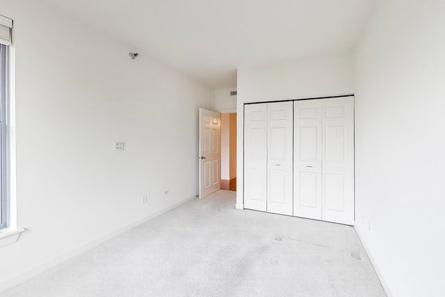 9350 Skokie Boulevard 510, Skokie, IL 60077