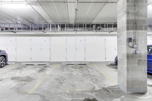 9350 Skokie Boulevard 510, Skokie, IL 60077