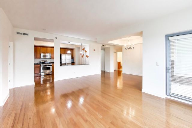 9350 Skokie Boulevard 510, Skokie, IL 60077