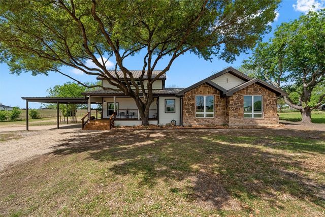 515 Iron Bridge Road, Lorena, TX 76655