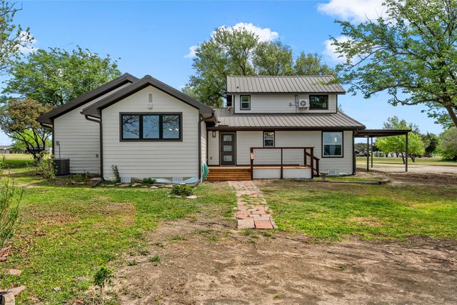 515 Iron Bridge Road, Lorena, TX 76655