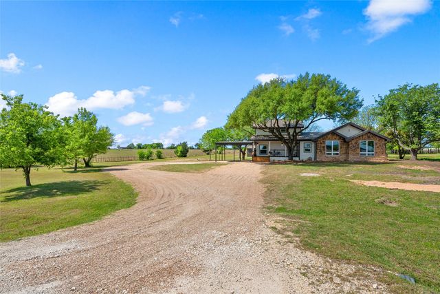 515 Iron Bridge Road, Lorena, TX 76655