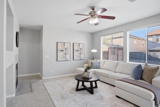 2403 Clemente Ln, Tracy, CA 95377