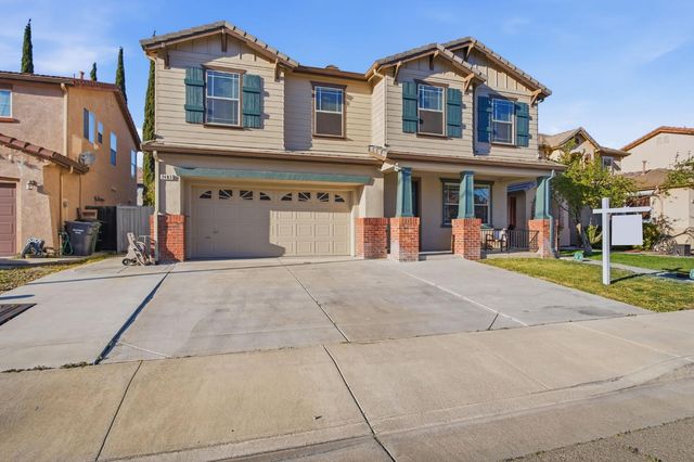 2403 Clemente Ln, Tracy, CA 95377