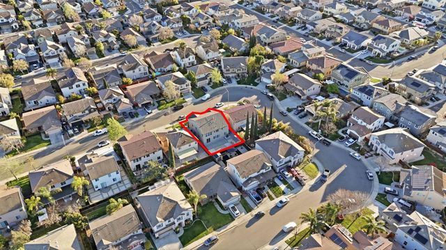 2403 Clemente Ln, Tracy, CA 95377