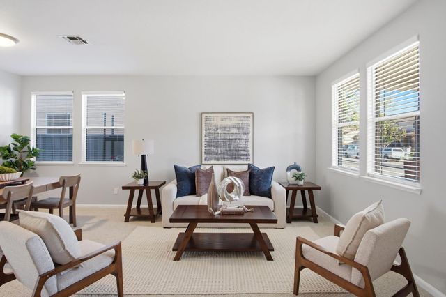 2403 Clemente Ln, Tracy, CA 95377