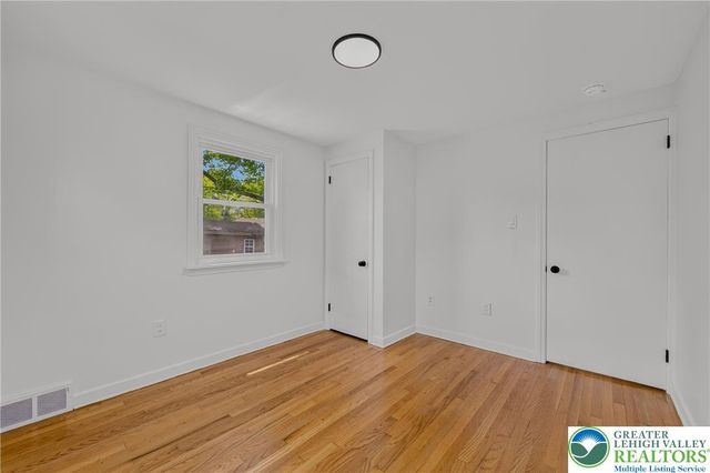 1543 Eaton Avenue, Bethlehem City, PA 18018