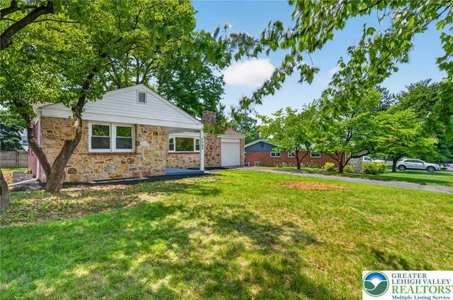 1543 Eaton Avenue, Bethlehem City, PA 18018