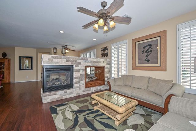 41418 N Clear Crossing Road, Anthem, AZ 85086