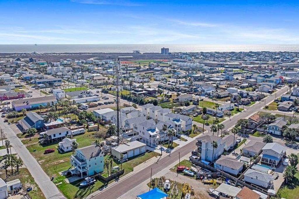 434 Oleander St 11, Port Aransas, TX 78373 — photo 4