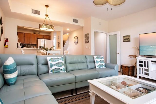 3273 MANGROVE POINT DRIVE, Ruskin, FL 33570